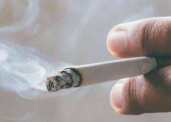 Po tentoni të lini cigaren? Ja 5 mënyrat –