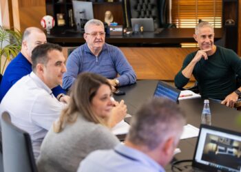 Armand Duka falenderon stafin dhe ekipin e kombëtares: Mund të bëjmë –