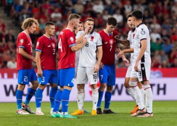 15 ndeshje në program për muajin nëntor –