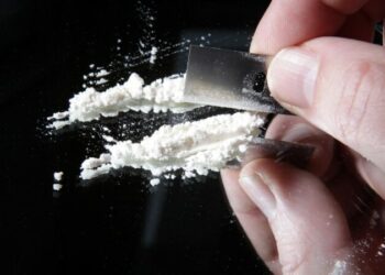 Tregtonte kokainë me doza, dënohet me 5 vjet burg shqiptari/ Detajet –