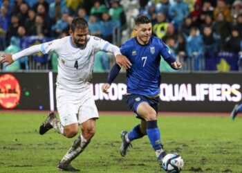 Fusha, si stallë derrash –