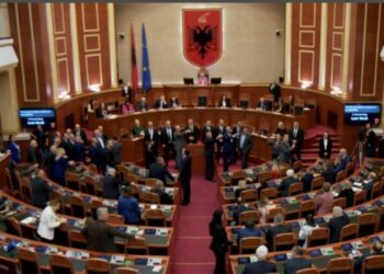 A jeni gati për grevën e urisë? Ja ç’thotë Dash Sula –