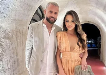 “Ku i ka unazat?”/ Luizi i paraprin komenteve për foton e Kiarës –