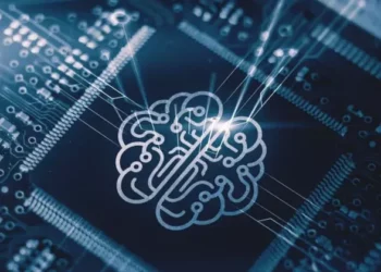 Mikroçipi në trurin e njeriut tashmë realitet, i hapet rrugë Musk –