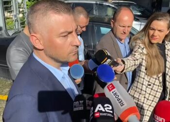 As më ka goditur dhe as kam goditur njeri –