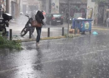 Reshjet e shumta në Durrës, ja si paraqitet situata deri në orën 8:30 –