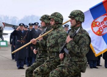 Forca të shtuara serbe dhe sisteme kundërajrore, çfarë po ndodh në kufirin me Kosovën –