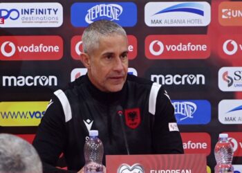 Tifozët e kanë festë, për ne është punë –