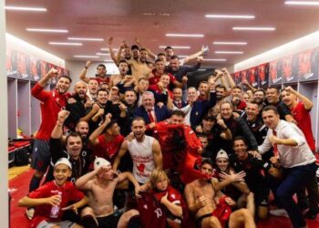 Kush është Arbnor Muçolli, risia e kombëtares kuqezi –