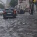 “Ciaran”/ Plagoset në kokë polici i Rrugores tek pallati me shigjeta –