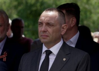 Vulin jep dorëheqjen nga posti i drejtorit të inteligjencës serbe –