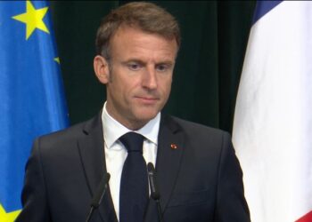 Kritika të forta ndaj Macron, zbuloni çfarë bëri ai