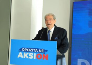 Ngrihuni për të përmbysur regjimin e Ramës –