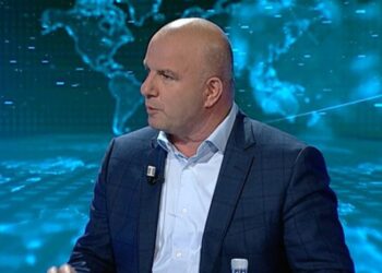 S’kemi rrugë tjetër veç flakadanëve dhe tymueseve –