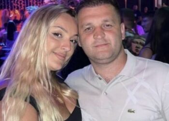 Ata i morën telefonin babit dh … –