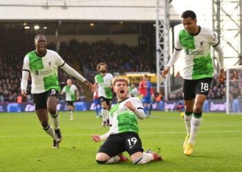 Harvey Elliott shënon gol të bukur, Liverpool fiton në Londër –