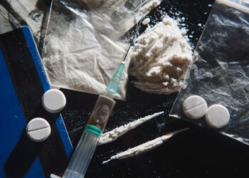 Ndryshon ligji në këtë shtet, hiqen gjobat për përdoruesit e vegjël të drogës –