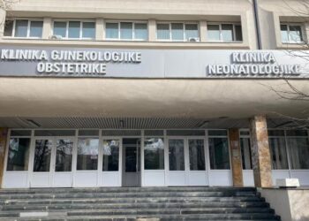 Kosovë, gruaja shtatzënë dhunohet nga bashkëshorti, lind foshnjën…