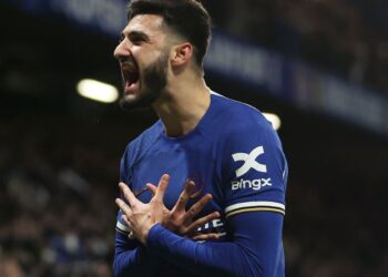 “Broja! Broja! Broja!”, tifozët e Çelsit thërrasin emrin e sulmuesit –