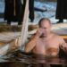 VIDEO/ Putin nderon Epifaninë, zhytet në ujin e akullt -14 gradë –