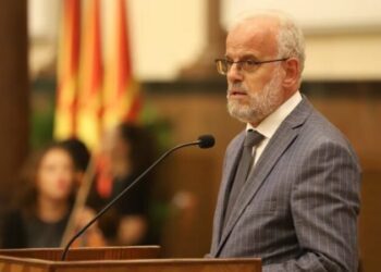 Kryeministri i parë shqiptar në MV, ja kompetencat e Talat Xhaferrit –