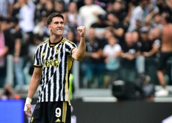Vlahovic i “dashuruar” me Juventusin, palët nisin negociatat –