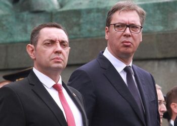 SHBA e shpalli ‘non grata’ , Moska dekoron Aleksandër Vulin –