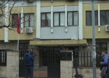 U pezullua nga detyra, Apeli vendos për kreun e Kadastrës në Lezhë –