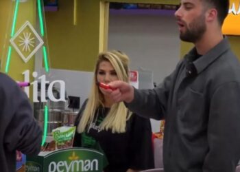 “Nuk e dua këshillën tënde”, kriset miqësia mes Bardhit e Meritonit –