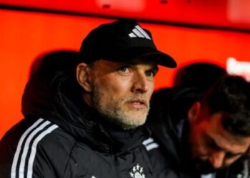 Tifozët e Bayernit në “unison”, kërkojnë largimin e trajnerit Tuchel –