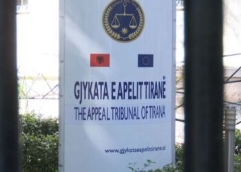 Emri/ E mitura e denoncoi se e kishte përdhunuar, lirohet 65-vjeçari –