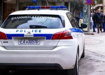U kap me drogë në banesë, arrestohet i riu shqiptar në Greqi –