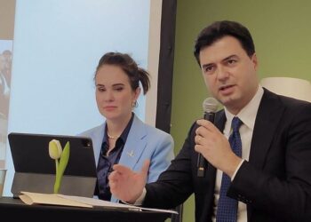 Basha prezanton rezolutën për Ukrainën në OKB: Rusia duhet… –