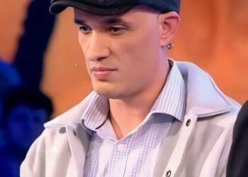 Juli ose është kokëbosh ose delirant! –