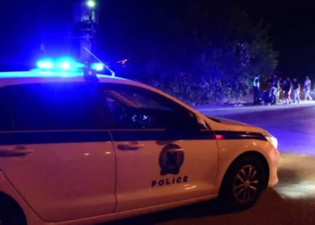 Qëllohet me armë zjarri në kokë emigranti në Greqi, dyshohet se… –