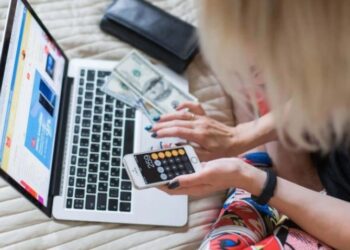 Tri shenjat e horoskopit që shqetësohen më shumë për paratë –