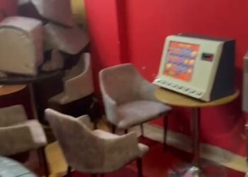 Luanin poker në lokal, dy të arrestuar në Koplik –