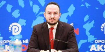 Dënimi politik, Salianji: Më ofruan para në këmbim të heshtjes dhe burgut