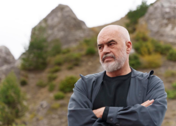 Nisma e re/ Pas bregdetit, qeveria planifikon edhe faljen e tokave në mal për biznesin