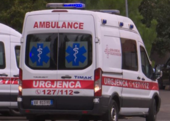 Tiranë, humb jetën në spital fëmija 12 vjeç