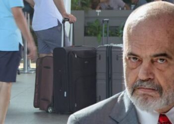 Shqiptarët vazhdojnë të ikin! Eurostat: Rriten sërish aplikimet për azil