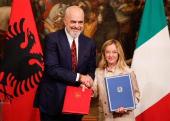 DW: Marrëveshja Rama-Meloni për refugjatët, një dështim