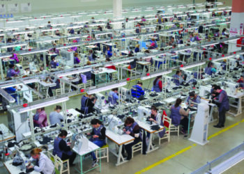 Rama flet për zhvillim ekonomik, sektori fason shkurton mbi 10 mijë vende pune brenda vitit