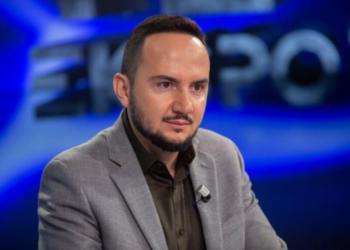 “Beton i ftohtë dhe pa ngrohje”, Berisha tregon kushtet e Salianjit në burg pas vizitës