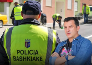 Lali Eri u qep uniformat 650 policëve, katërfishon fondin dhe i jep Vojsavës 520 MLN lekë