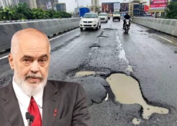 Rrugë të prishura, por taksa e qarkullimit çoi 210 mln euro në buxhet me 2024