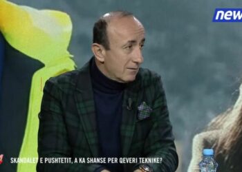 Në vend të bjerë qeveria, ka rënë opozita… –