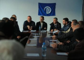 “PD nuk mund të presë radhë pushtetesh”/ Ish-kandidati për deputet kërkon analizën e PD-së –