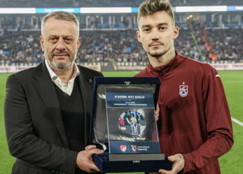 Talenti shqiptar Ernest Muçi vlerësohet edhe me çmimin “Goli më i bukur” i muajit –