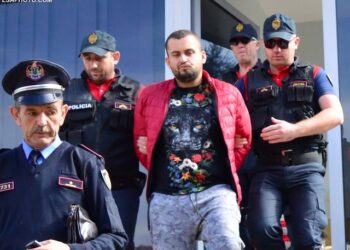 Rexhep Rraja dhe 9 të tjerë mbeten në qeli për akuzat e trafikut të drogë –